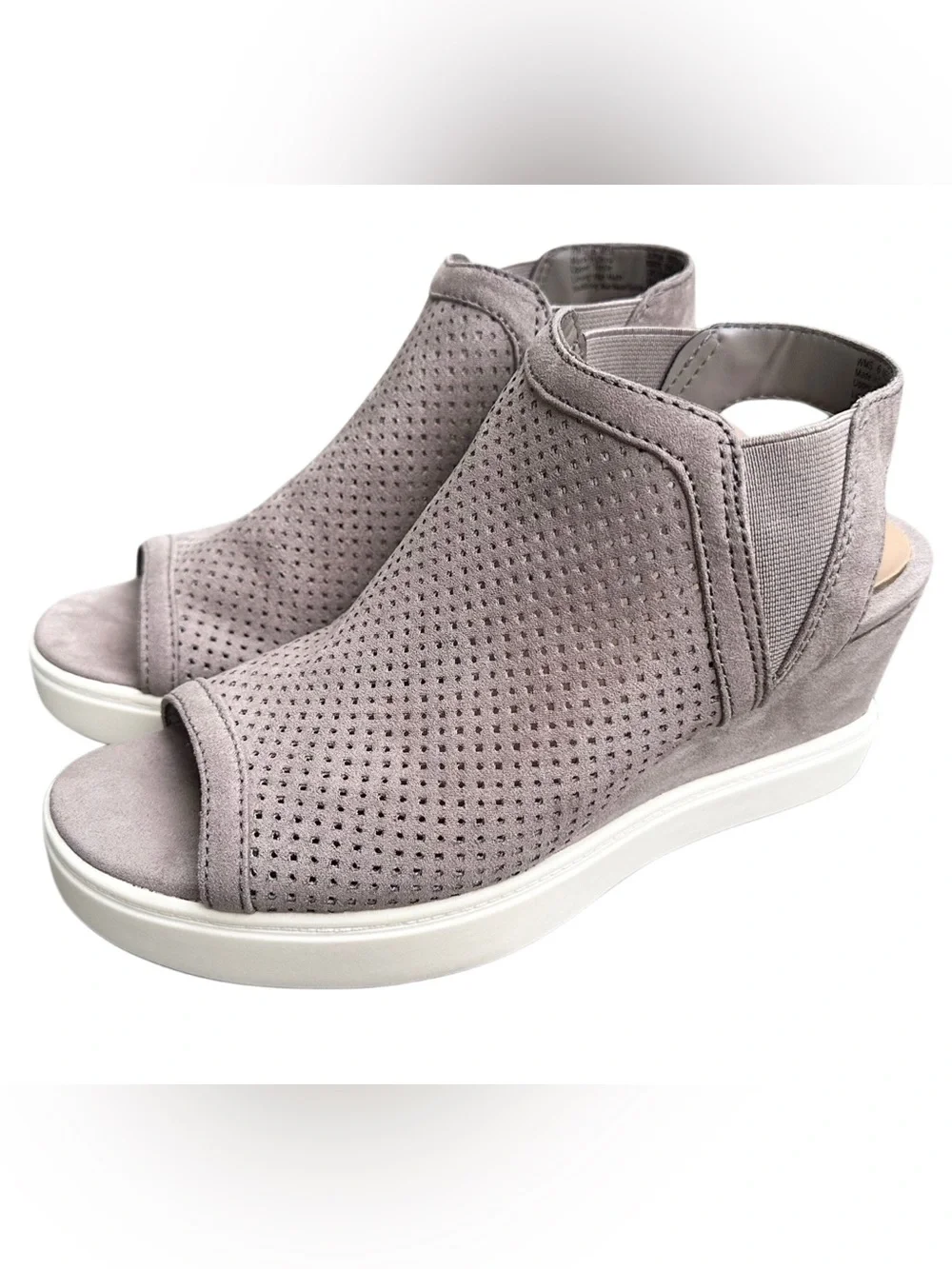 Sonoma Goods For Life Gray Taupe Perforated Peep Toe Wedge Sandals Women’s 6